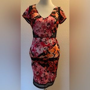 Mesh detail, sexy bodycon size L